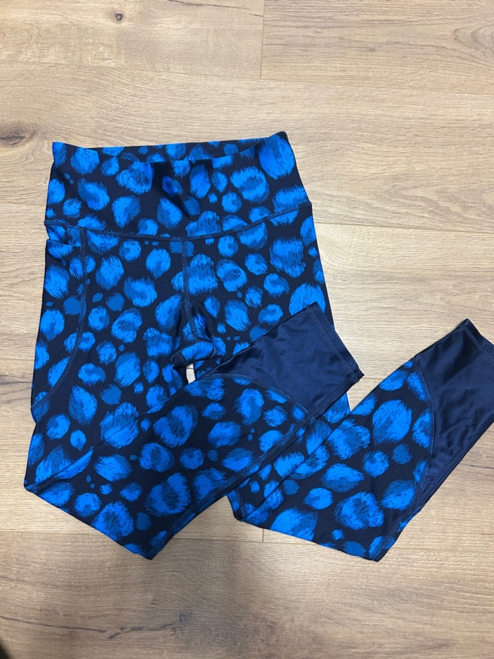 Under Armour Girls' Blue Leopard-Print Performance Leggings